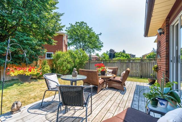 6181 Prairie Circ, House detached with 3 bedrooms, 3 bathrooms and 3 parking in Mississauga ON | Image 24