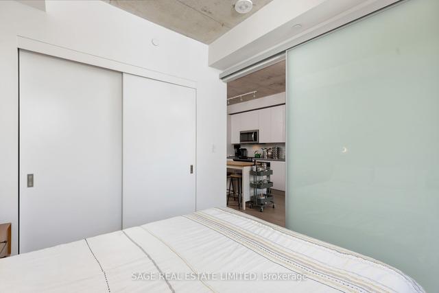 323 - 246 Logan Ave, Condo with 1 bedrooms, 1 bathrooms and 1 parking in Toronto ON | Image 15