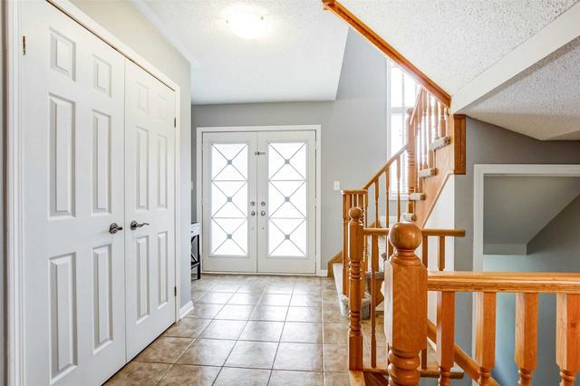 4085 Gunby Cres, House semidetached with 3 bedrooms, 4 bathrooms and 2 parking in Burlington ON | Image 36