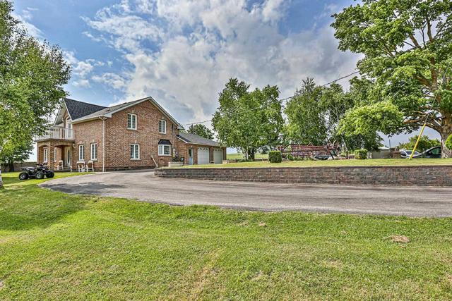 2902 Tenth Sdrd, House detached with 4 bedrooms, 4 bathrooms and 14 parking in Bradford West Gwillimbury ON | Image 37