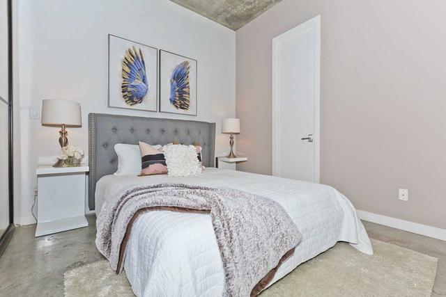 513 - 23 Brant St, Condo with 1 bedrooms, 1 bathrooms and 1 parking in Toronto ON | Image 7