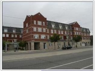 th216 - 3400 Lakeshore Blvd W, Townhouse with 2 bedrooms, 2 bathrooms and 1 parking in Toronto ON | Image 1
