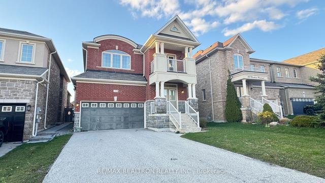 191 Roadhouse Blvd, House detached with 4 bedrooms, 3 bathrooms and 6 parking in Newmarket ON | Image 1