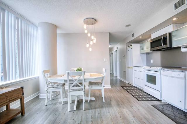 619 - 4k Spadina Ave, Condo with 2 bedrooms, 2 bathrooms and 1 parking in Toronto ON | Image 7