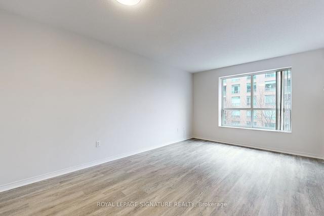 406 - 39 Pemberton Ave, Condo with 1 bedrooms, 1 bathrooms and 1 parking in Toronto ON | Image 3