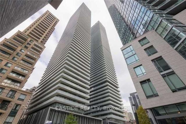 2706 - 42 Charles St E, Condo with 0 bedrooms, 1 bathrooms and 0 parking in Toronto ON | Image 1