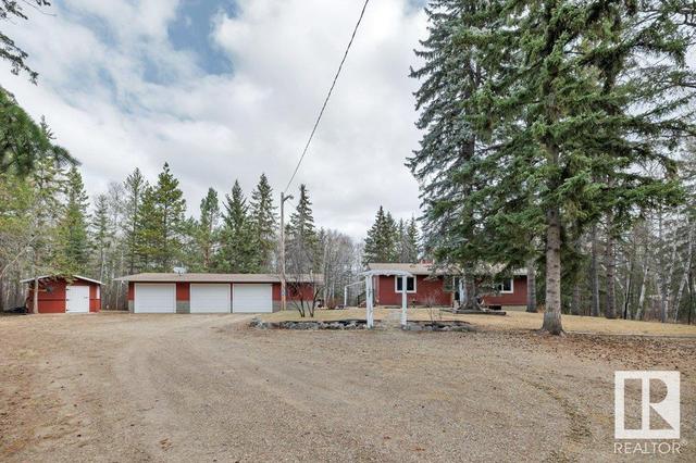 10 - 51228 Rge Rd 264, House detached with 4 bedrooms, 2 bathrooms and null parking in Parkland County AB | Image 4