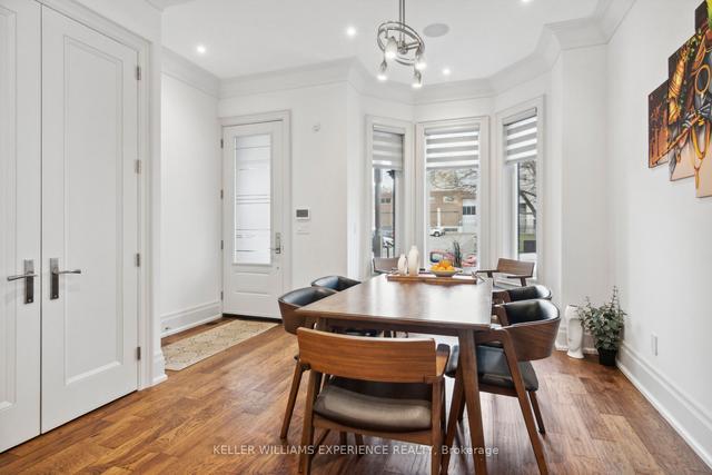 310 Robert St, House semidetached with 4 bedrooms, 5 bathrooms and 1 parking in Toronto ON | Image 23