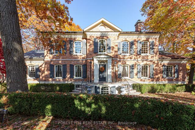 2438 Doulton Dr, House detached with 6 bedrooms, 8 bathrooms and 24 parking in Mississauga ON | Image 1