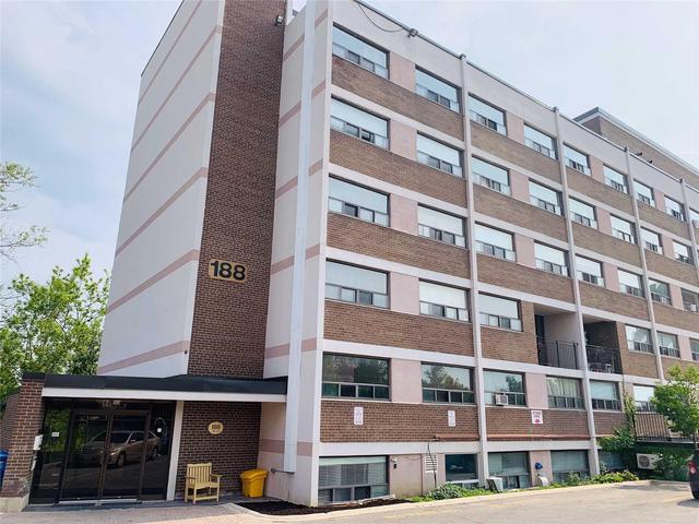 408 - 188 Mill St S, Condo with 2 bedrooms, 1 bathrooms and 1 parking in Brampton ON | Image 3