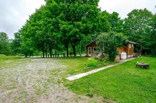 1165 County Road 620 Rd, House detached with 2 bedrooms, 1 bathrooms and 12 parking in North Kawartha ON | Image 26