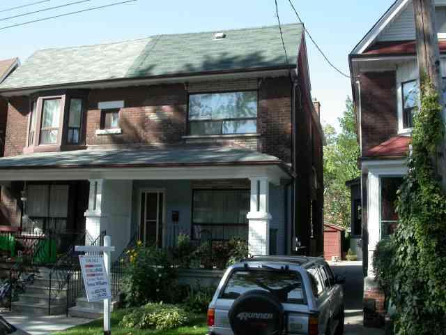 458 Margueretta St, House semidetached with 3 bedrooms, 2 bathrooms and 1 parking in Toronto ON | Image 1