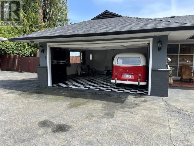 5957 Sooke Rd, House detached with 5 bedrooms, 3 bathrooms and 8 parking in Sooke BC | Image 62
