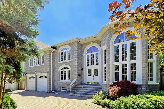 45 Leacroft Cres, House detached with 5 bedrooms, 5 bathrooms and 8 parking in Toronto ON | Image 23