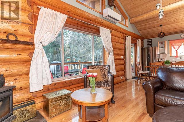 109 Cranberry Rd, House detached with 2 bedrooms, 1 bathrooms and 3 parking in Saltspring Island BC | Image 15