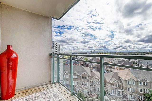 710 - 51 Baffin Crt, Condo with 1 bedrooms, 1 bathrooms and 2 parking in Richmond Hill ON | Image 11