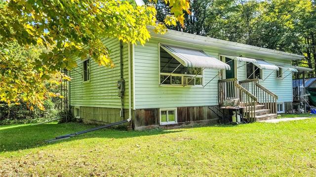 799 Summers Road, House detached with 2 bedrooms, 1 bathrooms and 2 parking in Rideau Lakes ON | Image 6