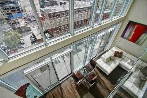 lph 32 - 21 Nelson St, Condo with 1 bedrooms, 2 bathrooms and 2 parking in Toronto ON | Image 14