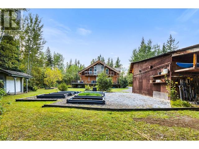 1475 Bowron Road, House detached with 4 bedrooms, 3 bathrooms and null parking in Fraser Fort George D BC | Image 40