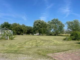 2434 County Rd 15, House detached with 2 bedrooms, 2 bathrooms and 10 parking in Prince Edward County ON | Image 16