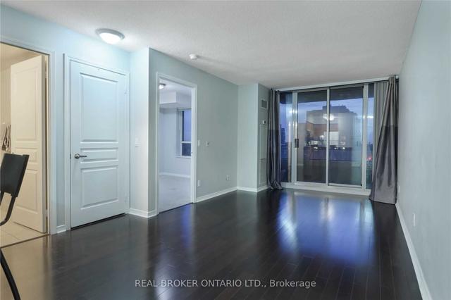 1001 - 330 Red Maple Rd, Condo with 1 bedrooms, 1 bathrooms and 1 parking in Richmond Hill ON | Image 4
