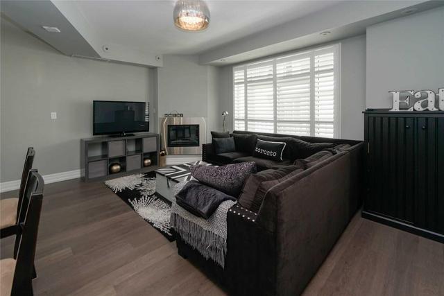267 - 30 Stadium Rd, Townhouse with 3 bedrooms, 3 bathrooms and 2 parking in Toronto ON | Image 5