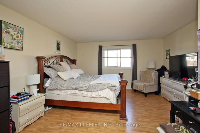 175 White Pine Cres, House detached with 3 bedrooms, 4 bathrooms and 3 parking in Pickering ON | Image 11