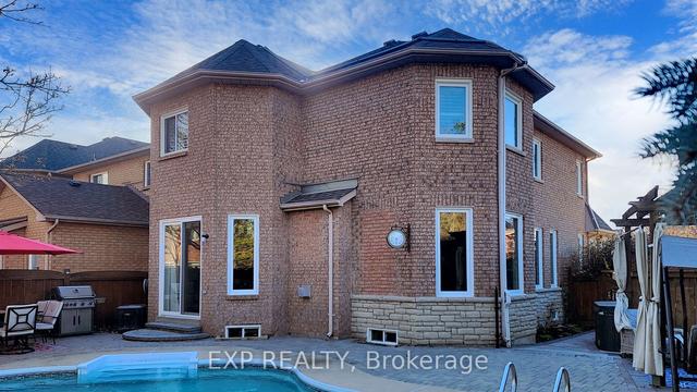 2031 Erin Gate Blvd, House detached with 4 bedrooms, 3 bathrooms and 4 parking in Pickering ON | Image 35