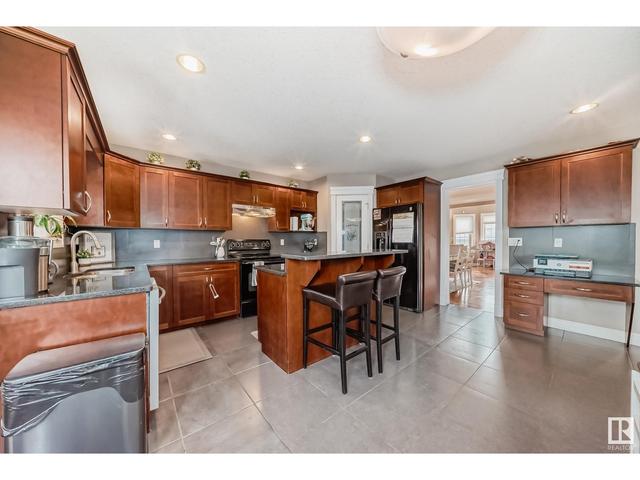 16420 49 St Nw, House detached with 4 bedrooms, 2 bathrooms and null parking in Edmonton AB | Image 12