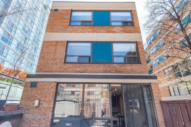 th7 - 89 Mccaul St, Townhouse with 3 bedrooms, 3 bathrooms and 0 parking in Toronto ON | Image 12