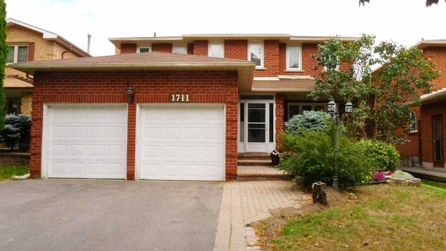 1711 Greenvale Cres N, House detached with 4 bedrooms, 5 bathrooms and 6 parking in Pickering ON | Image 1