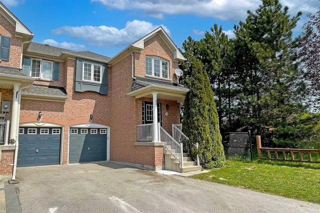110 Burgess Cres, House attached with 3 bedrooms, 4 bathrooms and 5 parking in Newmarket ON | Image 12