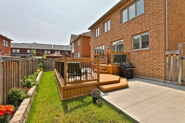 571 Nairn Circ, House detached with 4 bedrooms, 5 bathrooms and 2 parking in Milton ON | Image 18
