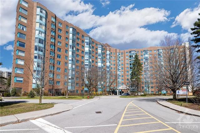 626 - 1025 Grenon Avenue, Condo with 2 bedrooms, 2 bathrooms and 1 parking in Ottawa ON | Image 1