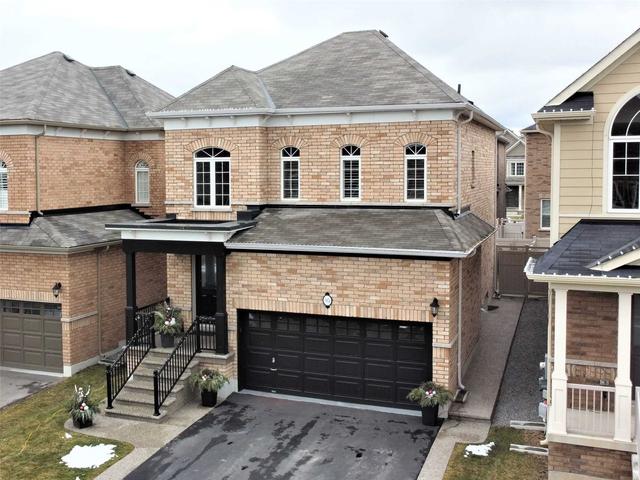 95 Macbean Cres, House detached with 3 bedrooms, 4 bathrooms and 4 parking in Hamilton ON | Image 1