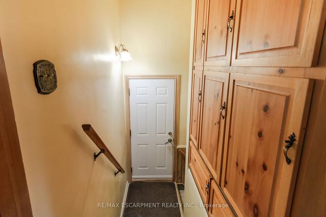 136 West 31st St, House detached with 3 bedrooms, 2 bathrooms and 3 parking in Hamilton ON | Image 14