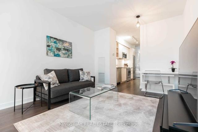404 - 30 Ordnance St, Condo with 1 bedrooms, 1 bathrooms and 1 parking in Toronto ON | Image 3