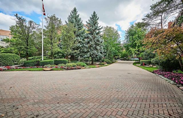 226 - 255 The Donway W Rd, Condo with 2 bedrooms, 2 bathrooms and 1 parking in Toronto ON | Image 30