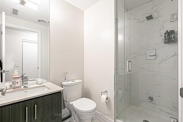 2103 - 9075 Jane St, Condo with 2 bedrooms, 2 bathrooms and 1 parking in Vaughan ON | Image 6