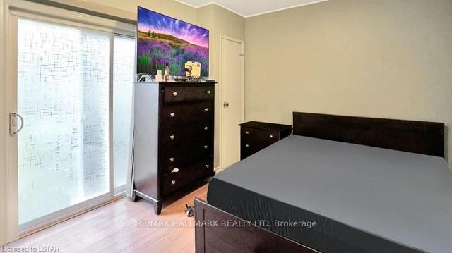 27 - 536 Third St, House attached with 4 bedrooms, 2 bathrooms and 2 parking in London ON | Image 28