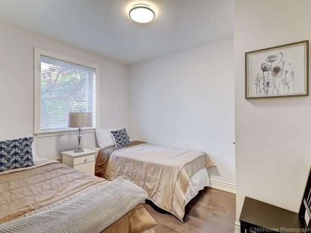 208 Gooch Ave, House semidetached with 3 bedrooms, 3 bathrooms and 4 parking in Toronto ON | Image 11