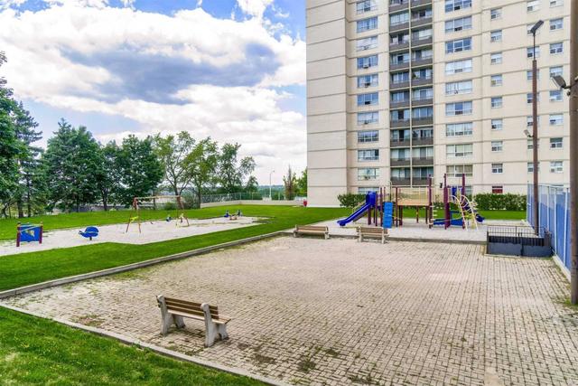 817 - 5 Parkway Forest Dr, Condo with 3 bedrooms, 2 bathrooms and 1 parking in Toronto ON | Image 32