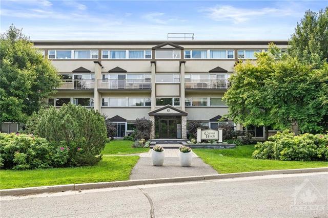 114 - 12 Corkstown Road, Condo with 2 bedrooms, 1 bathrooms and 2 parking in Ottawa ON | Image 1