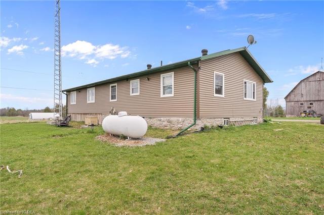 5888 Highway 35, House detached with 3 bedrooms, 1 bathrooms and 20 parking in Kawartha Lakes ON | Image 30