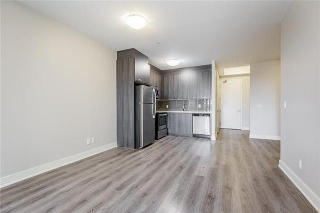 806 - 150 Main St W, Condo with 1 bedrooms, 2 bathrooms and 0 parking in Hamilton ON | Image 4