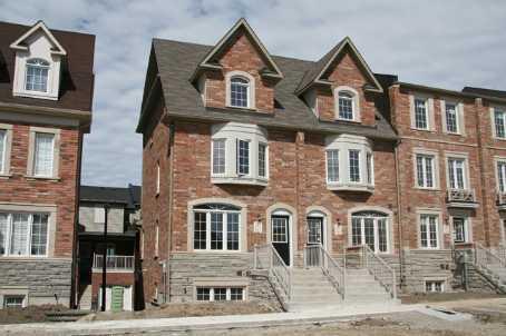 104 Jim Baird Mews, House attached with 3 bedrooms, 4 bathrooms and 1 parking in Toronto ON | Image 1