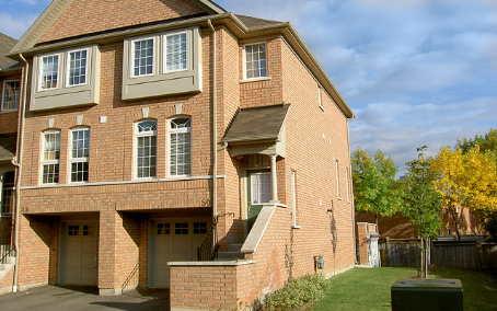 50 - 50 Strathaven Dr, Townhouse with 3 bedrooms, 3 bathrooms and 1 parking in Mississauga ON | Image 1