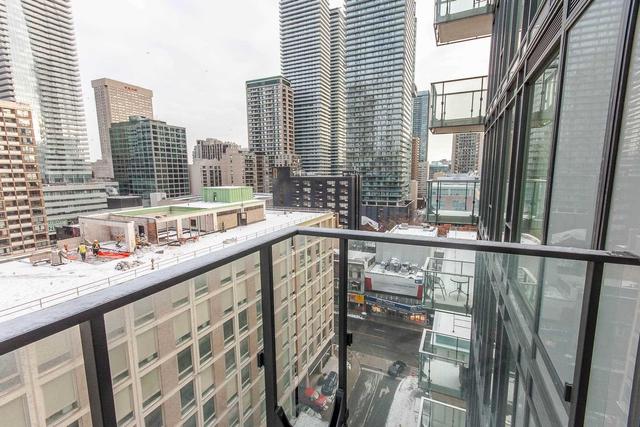 1207 - 75 St Nicholas St, Condo with 1 bedrooms, 1 bathrooms and null parking in Toronto ON | Image 11