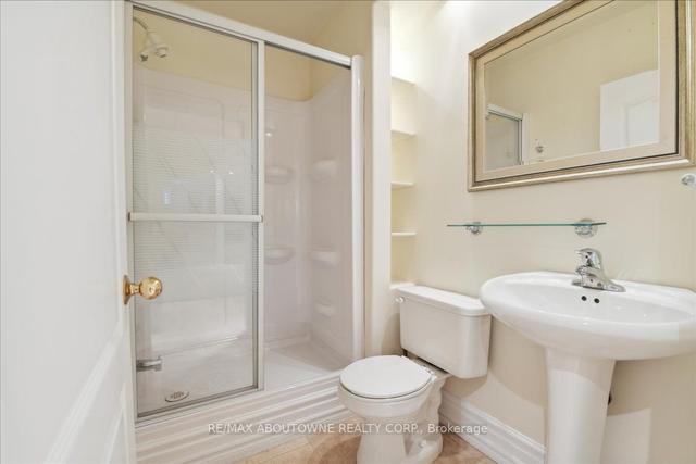 7 - 2254 Rockingham Dr, Townhouse with 3 bedrooms, 4 bathrooms and 6 parking in Oakville ON | Image 32