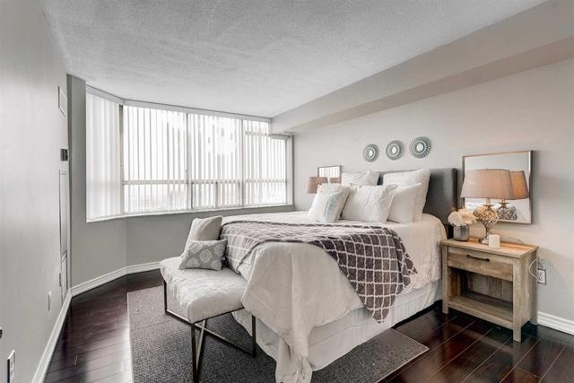 2310 - 30 Malta Ave E, Condo with 2 bedrooms, 2 bathrooms and 1 parking in Brampton ON | Image 10